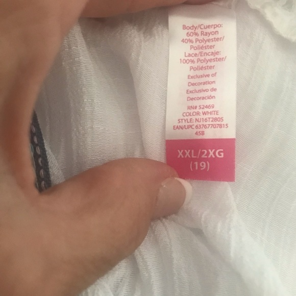 Beachy Top - Picture 6 of 8